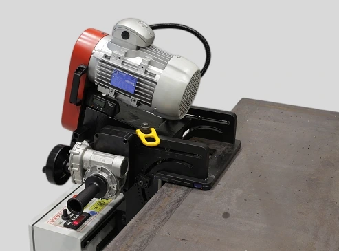 Фаскознімні верстати для листового металу