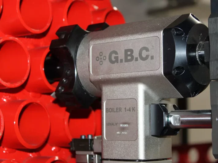 Портативный станок для снятия фаски с труб BOILER 1–4 K AUTO Портативный станок для снятия фаски с труб BOILER 1–4 K AUTO