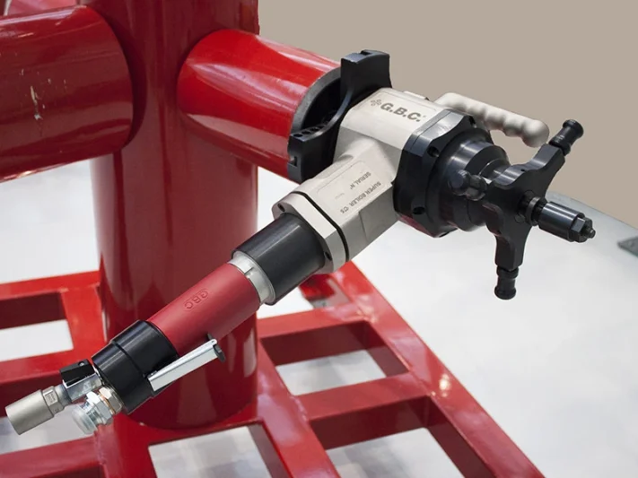 Портативный станок для снятия фаски с труб SUPERBOILER T5 Портативный станок для снятия фаски с труб SUPERBOILER T5